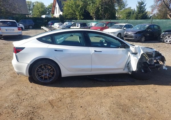 Tesla Model 3 cena 57900 przebieg: 20000, rok produkcji 2021 z Tykocin małe 497